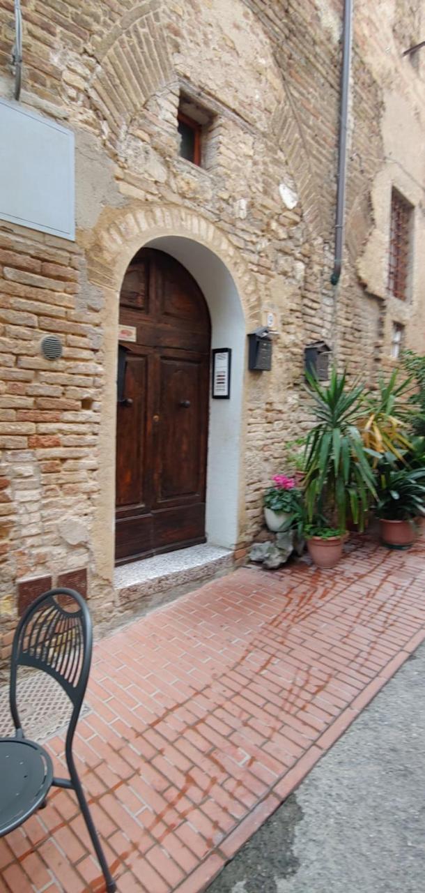 B&B Le Undici Lune San Gimignano Exteriér fotografie